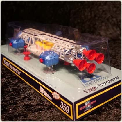 Space 1999 Retro Version Eagle